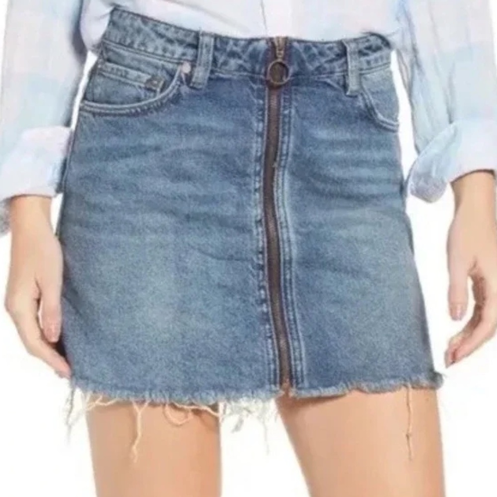 We the Free Free People Jean Denim Skirt  Raw Hem Zipper Size 26
